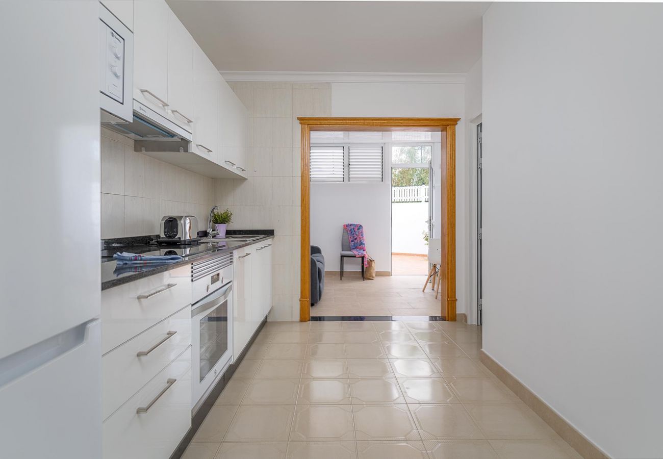 Apartment in Puerto del Carmen - Apartamento Sussa 7B by HH - Pet friendly