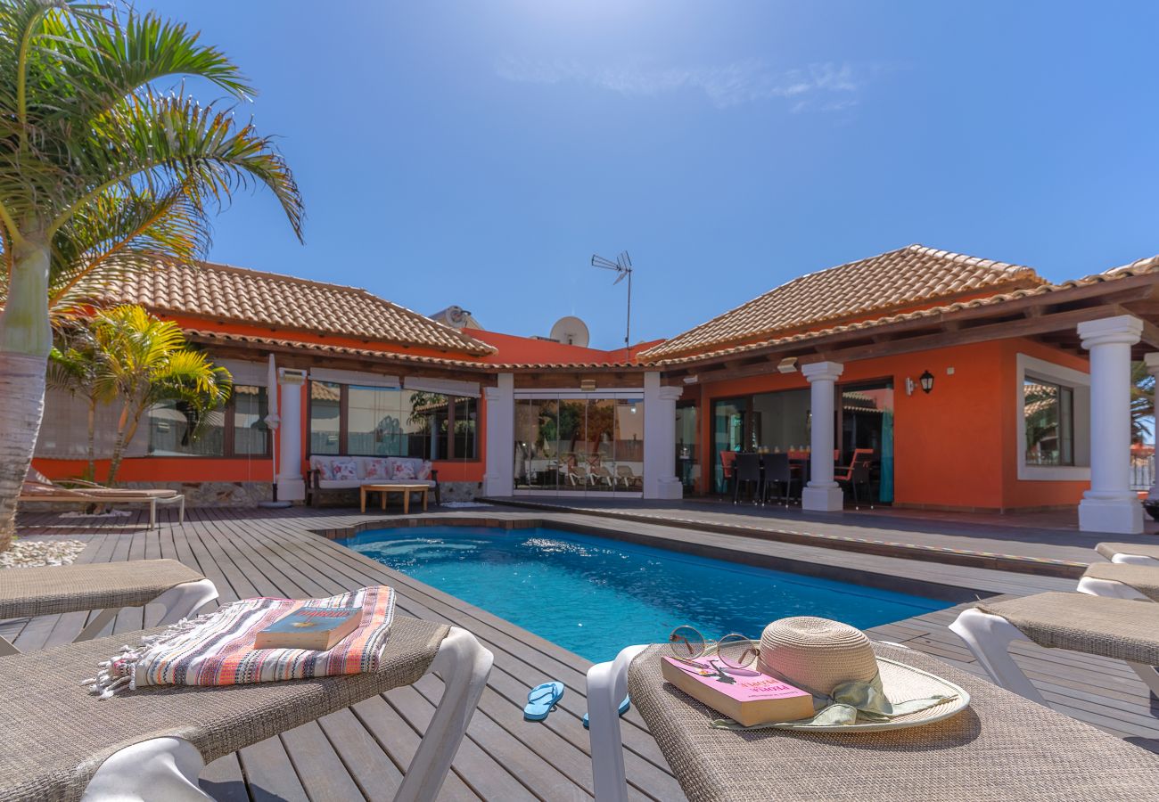 Villa in Corralejo - VV Loira by HH