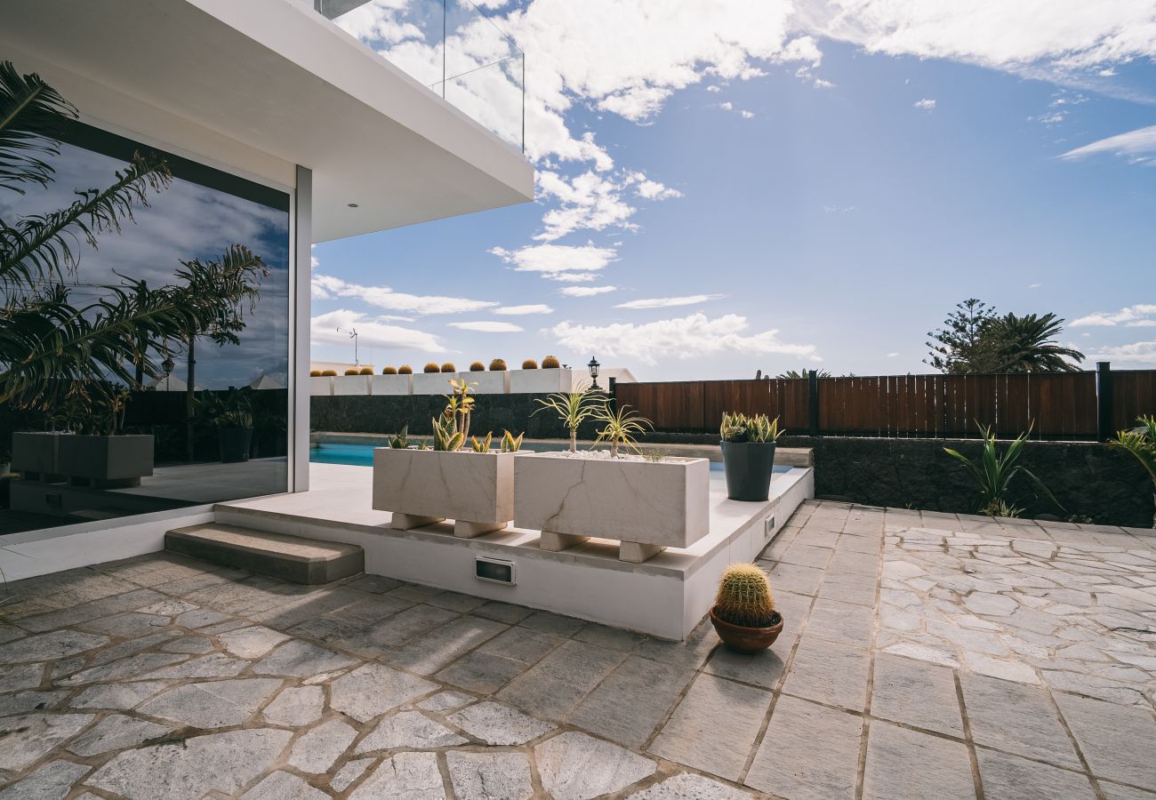 Villa in Puerto del Carmen - VV Villa Omara by HH