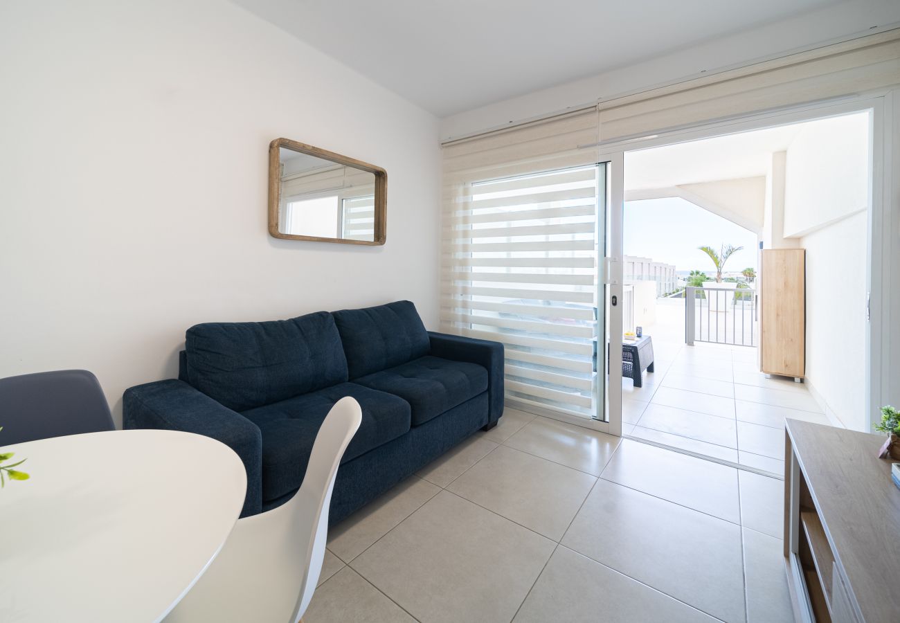 Apartment in Costa Teguise - Apto Rebeca by HH Piscina, AA & Wifi